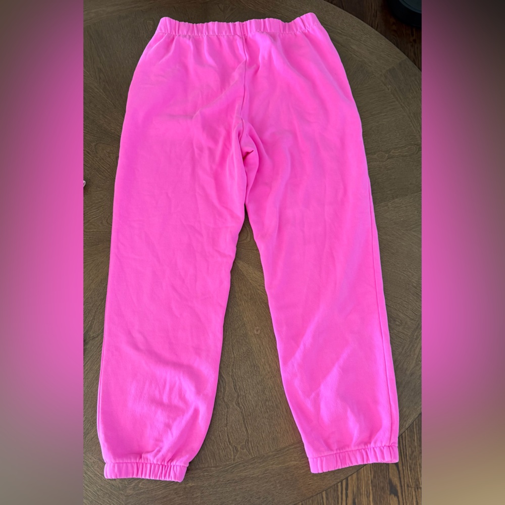 GAP Women’s Hot Pink Jogger Pants - Size Medium